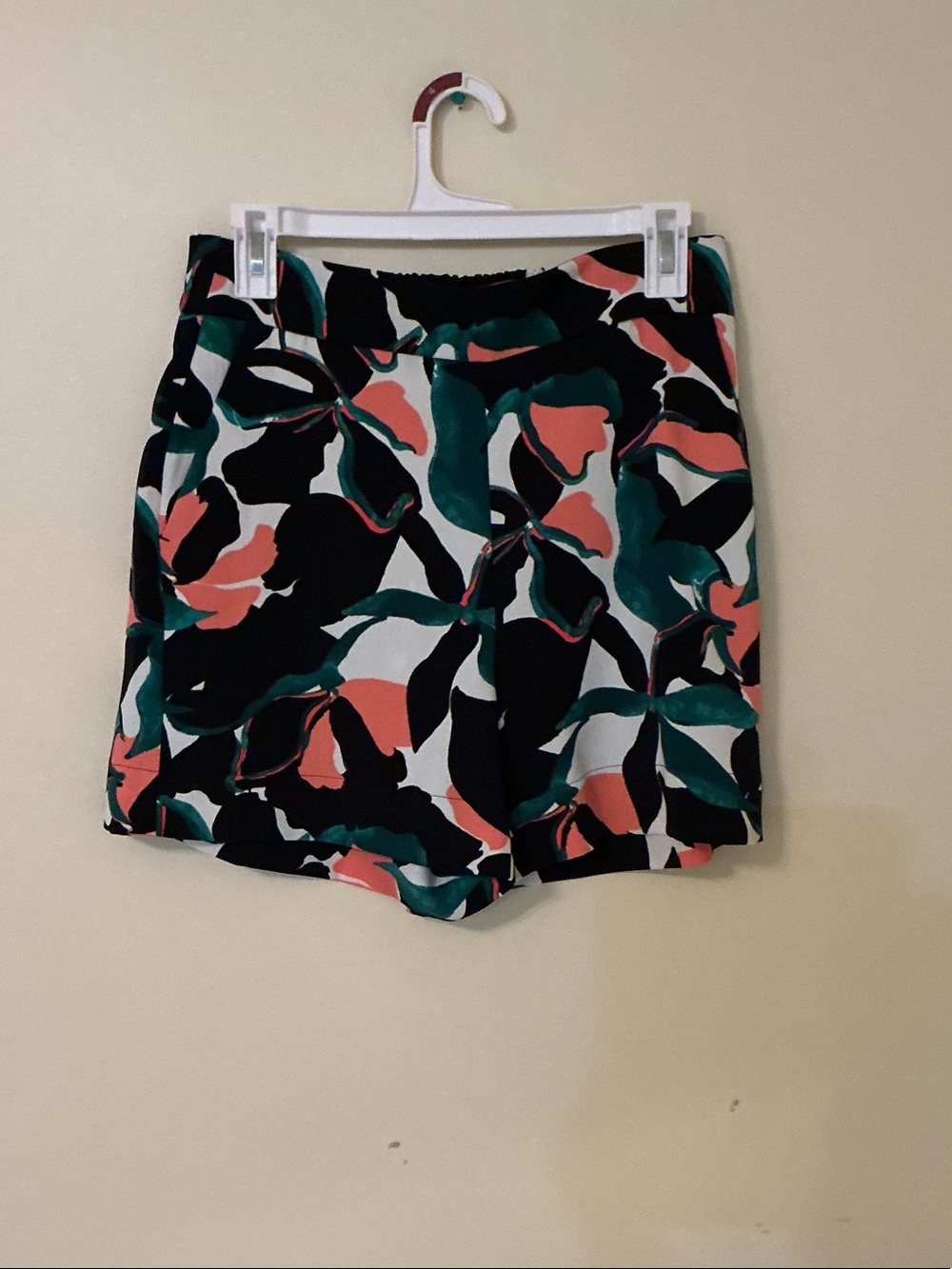 Nine West High-Waist Floral Print Shorts - Black, Coral & Teal